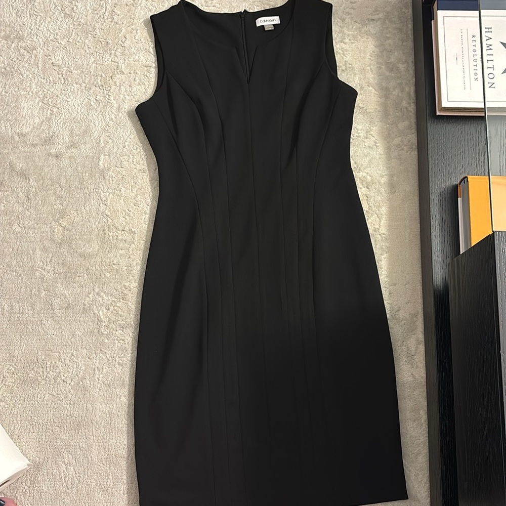 Calvin Klein Size 10 Black dress